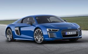 Audi R8 e-tron '2015 - 16